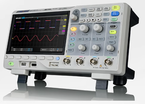 Oscilloscopio Digitale SDS1104 - Digital Storage Oscilloscope 4 Channel 100Mhz recensione e prezzo